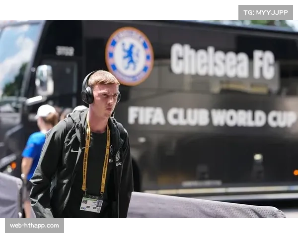 帕尔默38分钟戴帽，切尔西客场轻松取胜